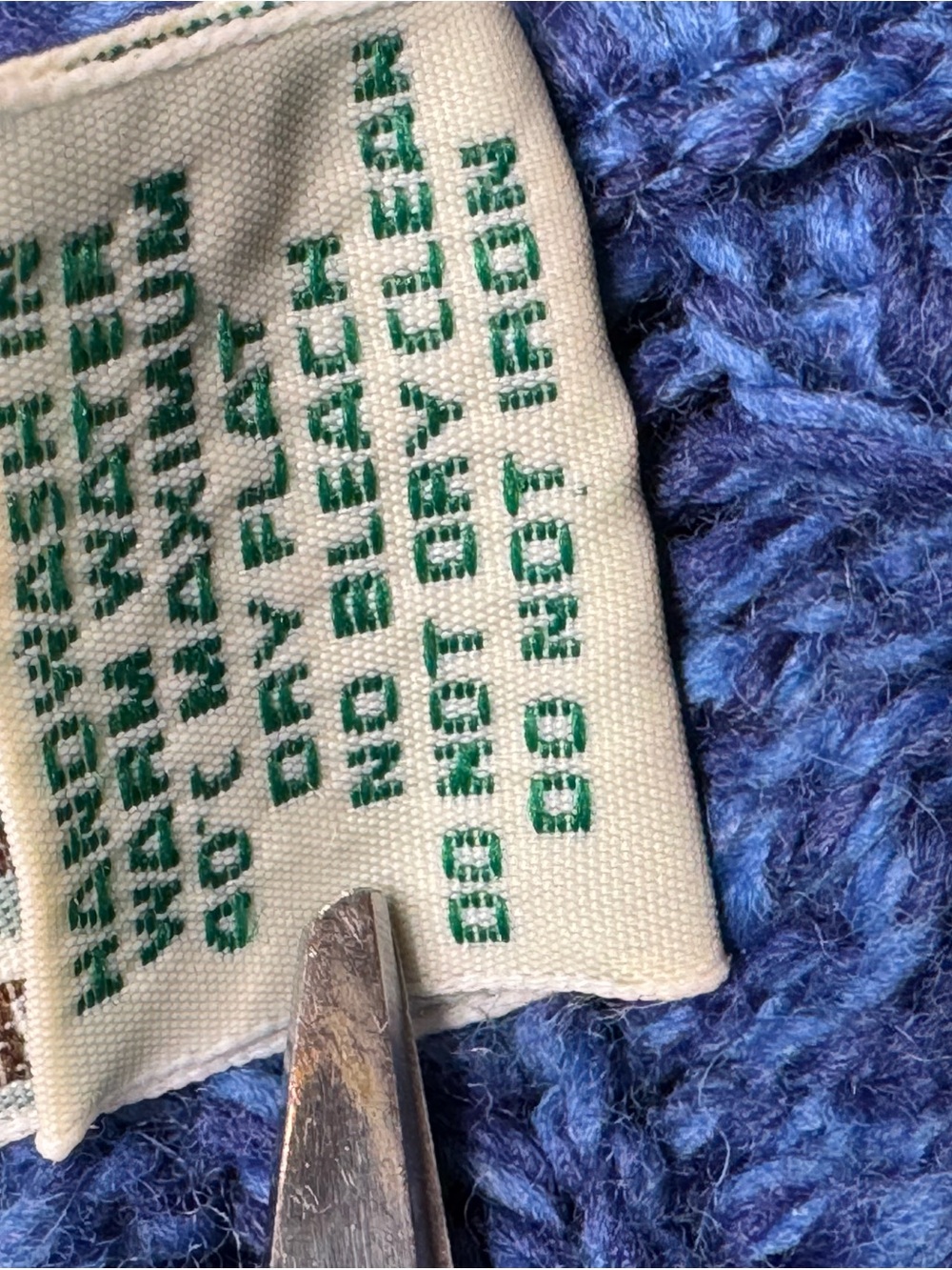 Aran Crafts Irish Wool Blue Hooded Zip-Front Cable Knit Cardigan Large - Picture 4 of 4